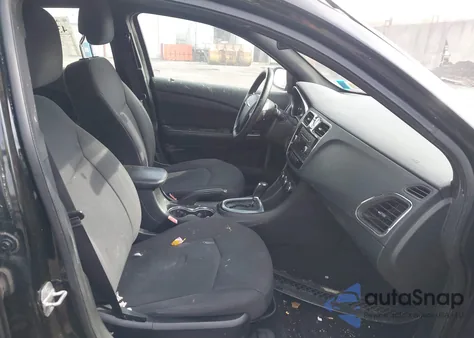 2013 Chrysler 200 Lx из США, поврежденный, VIN 1C3CCBAB9DN670272